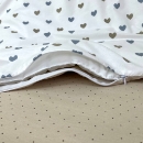 Set lenjerie de schimb pentru patut bebe 3 piese Inimioare bej-gri (7)